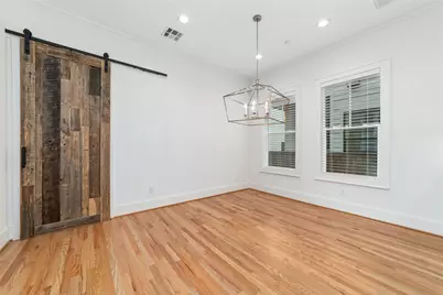 319 E 26th Street, Houston, TX 77008 - Photo 19