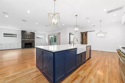 319 E 26th Street, Houston, TX 77008 - Photo 17