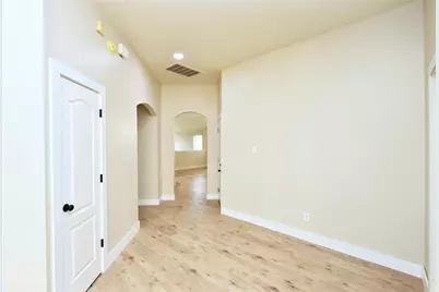 7715 Butler Lakes Court, Rosenberg, TX 77469 - Photo 11
