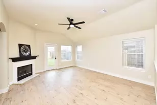 7715 Butler Lakes Ct, Rosenberg, TX 77469 - Photo 7
