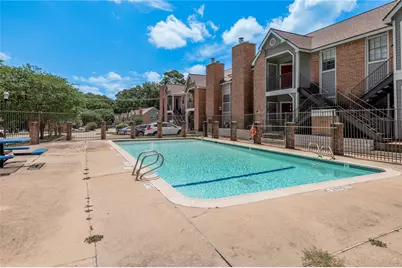 2402 Sycamore Avenue #D6, Huntsville, TX 77340 - Photo 47