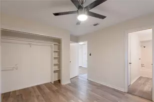 2402 Sycamore Ave, Huntsville, TX 77340 - Photo 21