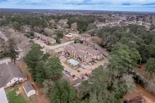 2402 Sycamore Ave, Huntsville, TX 77340 - Photo 23