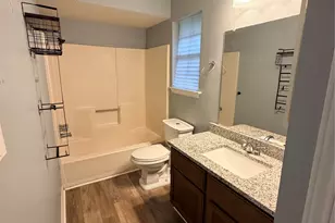 2402 Sycamore Ave, Huntsville, TX 77340 - Photo 13