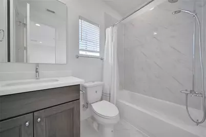 2705 Maxroy Street, Houston, TX 77007 - Photo 29