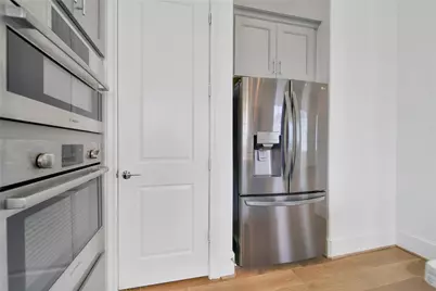 2705 Maxroy Street, Houston, TX 77007 - Photo 17