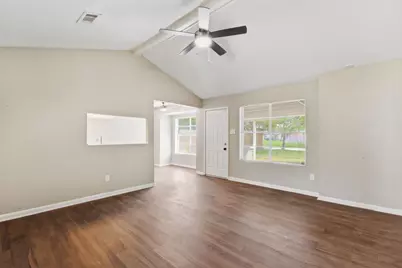 3120 Royal Street, Baytown, TX 77521 - Photo 9