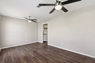 3120 Royal St, Baytown, TX 77521 - Photo 25