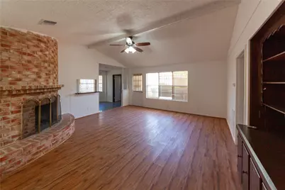 8826 Roos Road, Houston, TX 77036 - Photo 3