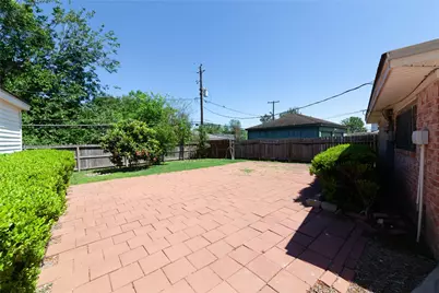 8826 Roos Road, Houston, TX 77036 - Photo 39