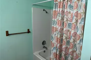 1126 W Canal Dr, Crystal Beach, TX 77650 - Photo 13