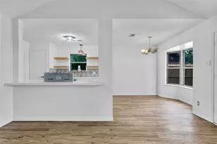 4001 Stoneybrook St, Baytown, TX 77521 - Photo 9