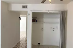 7200 Clarewood Dr, Houston, TX 77036 - Photo 3