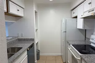 7200 Clarewood Dr, Houston, TX 77036 - Photo 11