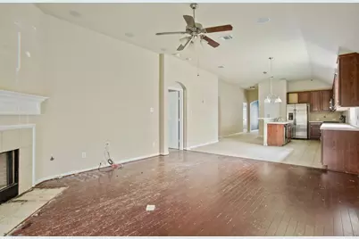 21554 Barrett Knolls Drive, Richmond, TX 77406 - Photo 9