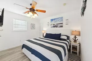 214 Sand Dune Ct, Surfside Beach, TX 77541 - Photo 19
