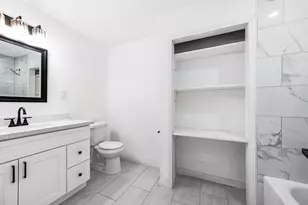 4356#A Phlox St St, Houston, TX 77051 - Photo 9