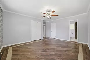 10402 Shadow Wood Dr, Houston, TX 77043 - Photo 23
