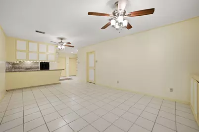 10402 Shadow Wood Drive, Houston, TX 77043 - Photo 15