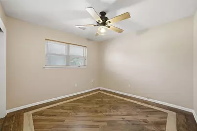 10402 Shadow Wood Drive, Houston, TX 77043 - Photo 21