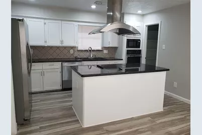 9122 Chesney Downs Drive, Houston, TX 77083 - Photo 9