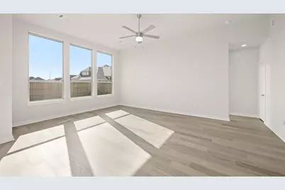 22218 Mount Whitney Road, Waller, TX 77484 - Photo 9