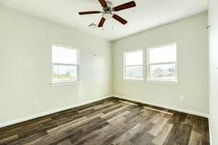 4726 Palm St, Freeport, TX 77541 - Photo 11