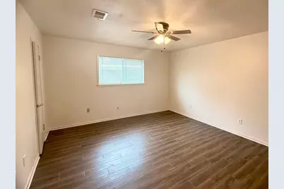 16354 Villaret Drive, Houston, TX 77083 - Photo 9