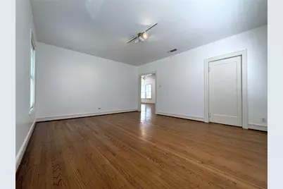 2311 Wroxton Road, Houston, TX 77005 - Photo 9