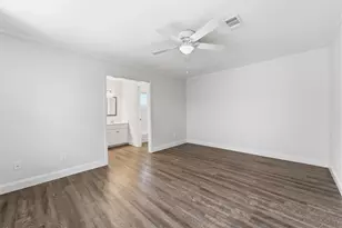 3734 Sweetbriar Dr, Pasadena, TX 77505 - Photo 9