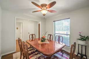 14158 Misty Meadow Ln, Houston, TX 77079 - Photo 3