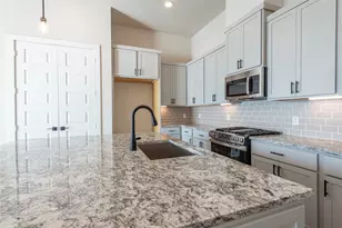 4405 Davis Ln, Seabrook, TX 77586 - Photo 13