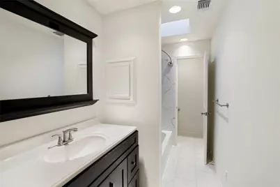 2213 Stanford Street #2213, Houston, TX 77006 - Photo 11