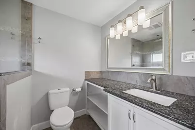 1729 Bayram Drive, Houston, TX 77055 - Photo 11