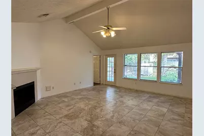 204 Harwood Drive, League City, TX 77573 - Photo 3