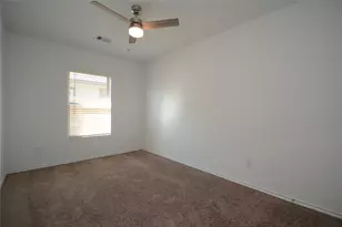 1319 Winding Willow Dr, Pinehurst, TX 77362 - Photo 11