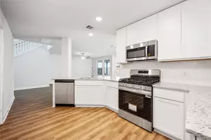 5311 Basquiat Dr, Houston, TX 77048 - Photo 11