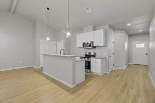 2355 Pecan St, Beaumont, TX 77701 - Photo 5