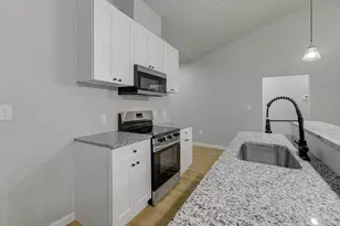 2355 Pecan St, Beaumont, TX 77701 - Photo 7
