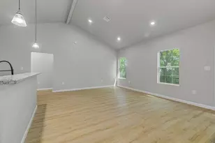 2355 Pecan St, Beaumont, TX 77701 - Photo 9