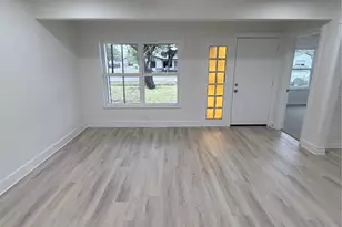 5451 Oriole St, Houston, TX 77017 - Photo 7