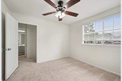 8527 Lake Crystal Drive, Houston, TX 77095 - Photo 19