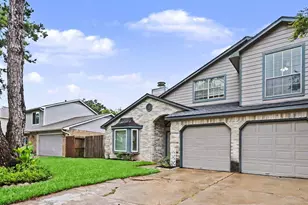 8527 Lake Crystal Dr, Houston, TX 77095 - Photo 3