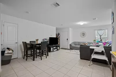 28612 Rantoul Court, Huntsville, TX 77320 - Photo 7