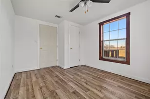 14202 Susie Ln, Alvin, TX 77511 - Photo 11