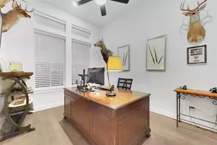3107 Somerset Levens Ln, Houston, TX 77055 - Photo 11