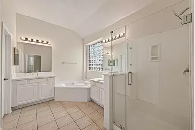 14207 Rolling Hills Lane, Rosharon, TX 77583 - Photo 19