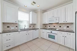 2256 La Branch St, Houston, TX 77002 - Photo 15