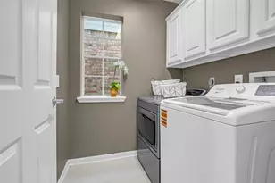 12852 Kingsbridge Ln, Houston, TX 77077 - Photo 13