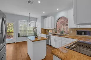 12852 Kingsbridge Ln, Houston, TX 77077 - Photo 25